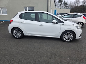Used Peugeot 208 2018 for sale - 77906826: Photo