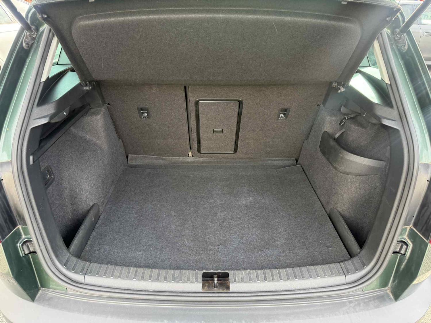 Used Skoda Karoq 2018 for sale - 76293272: Photo 8