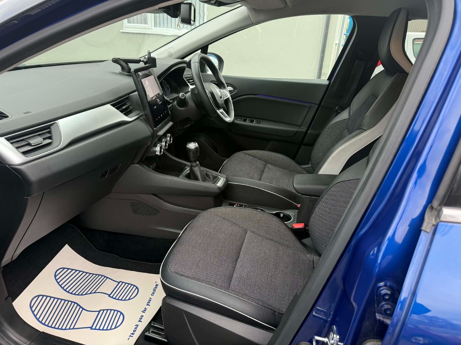 Used Renault Captur 2021 for sale - 77069372: Photo 11