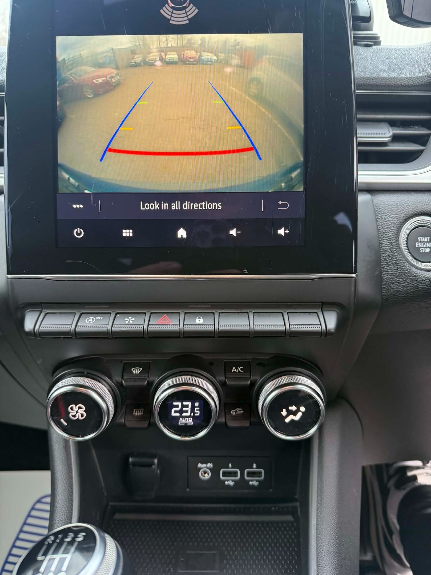 Used Renault Captur 2021 for sale - 77069372: Photo 15