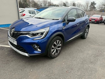 Used Renault Captur 2021 for sale - 77069372: Photo
