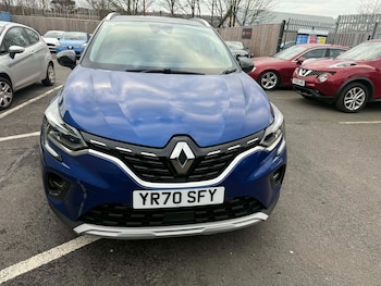 Used Renault Captur 2021 for sale - 77069372: Photo