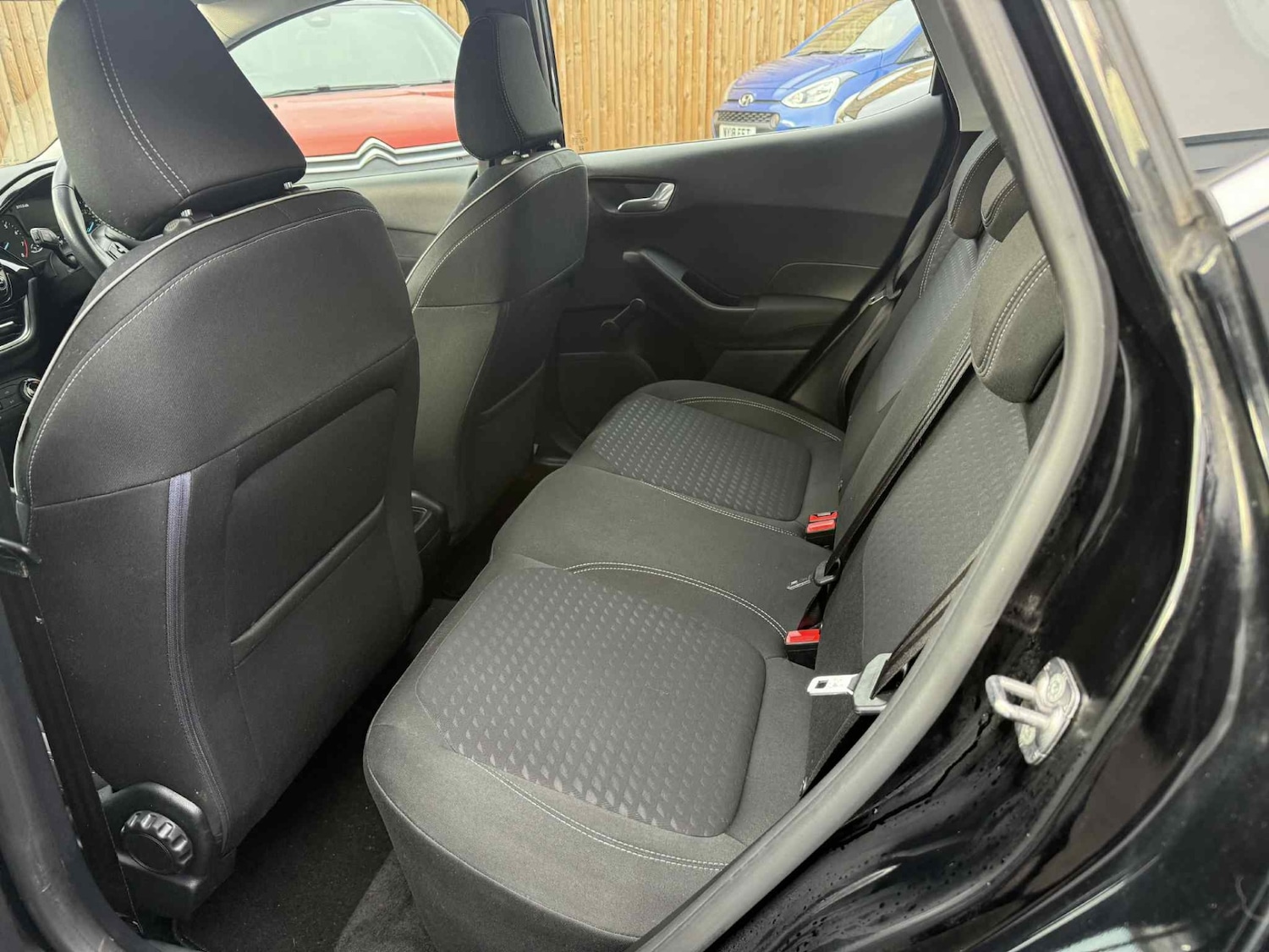 Used Ford Fiesta 2018 for sale - 76569103: Photo 10