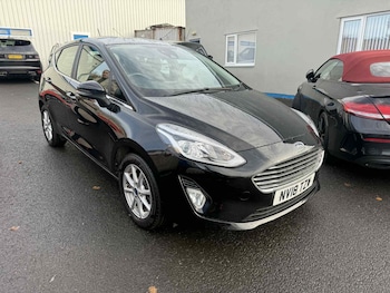Used Ford Fiesta 2018 for sale - 76569103: Photo