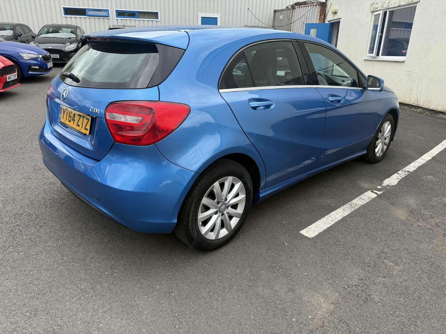Used Mercedes-Benz A-Class 2014 for sale - 76375733: Photo 5