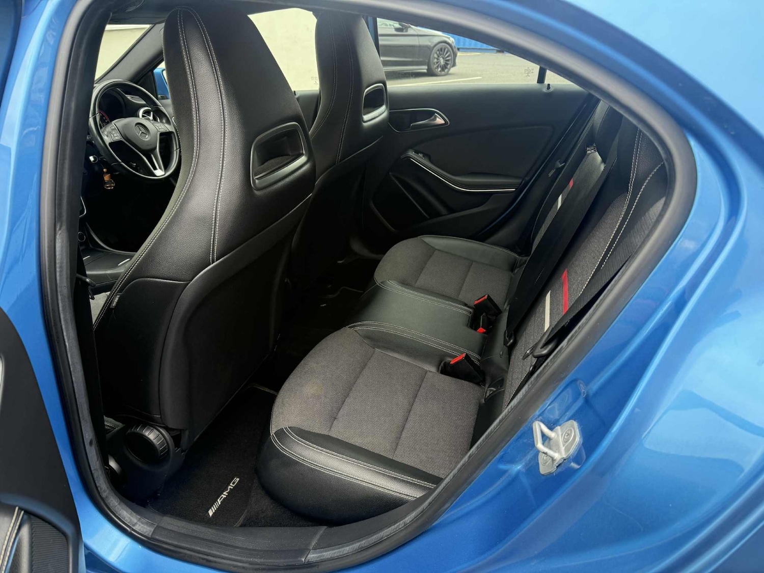 Used Mercedes-Benz A-Class 2014 for sale - 76375733: Photo 8
