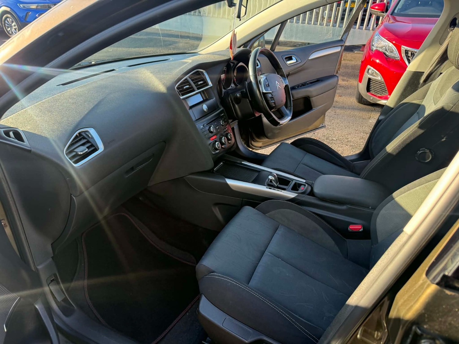 Used Citroen C4 2012 for sale - 77364013: Photo 11