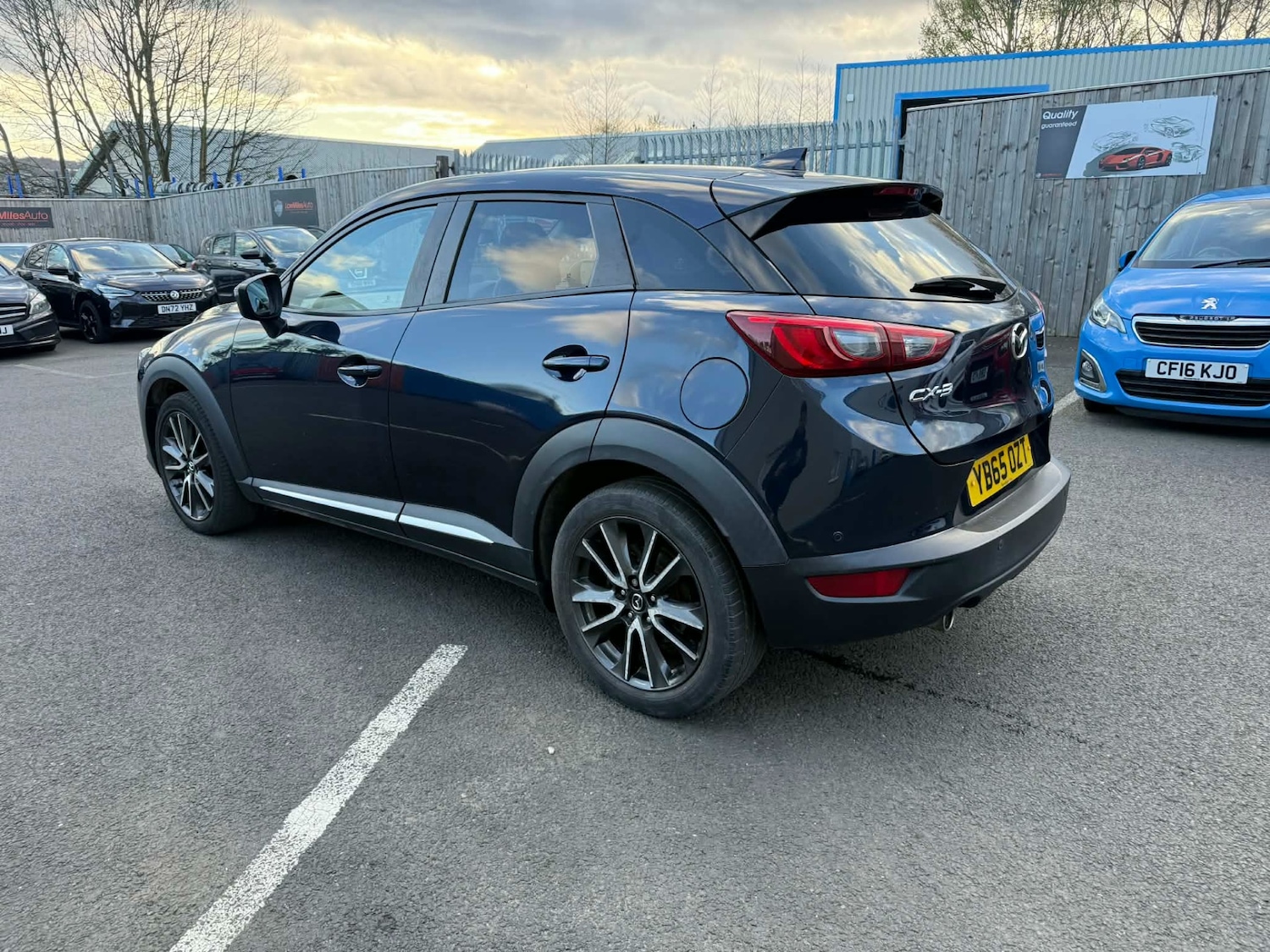 Used Mazda CX-3 2015 for sale - 78063911: Photo 3