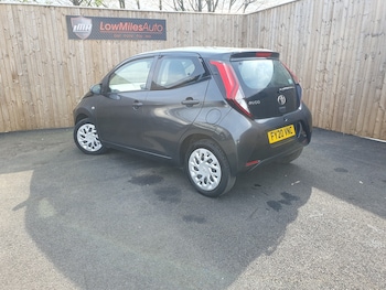 Used Toyota AYGO 2020 for sale - 74524352: Photo