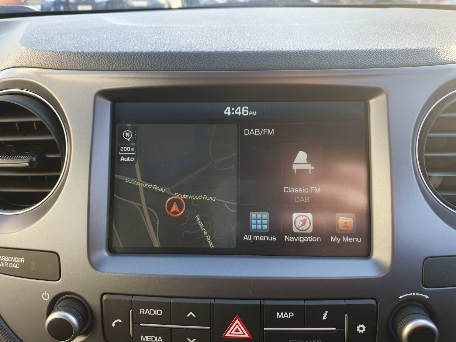 Used Hyundai i10 2018 for sale - 76040525: Photo 13
