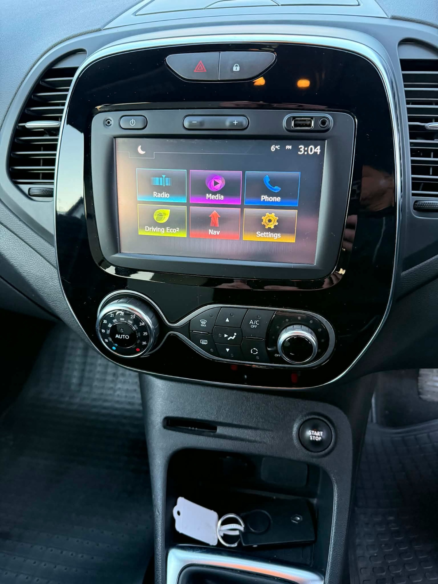 Used Renault Captur 2018 for sale - 76799599: Photo 14