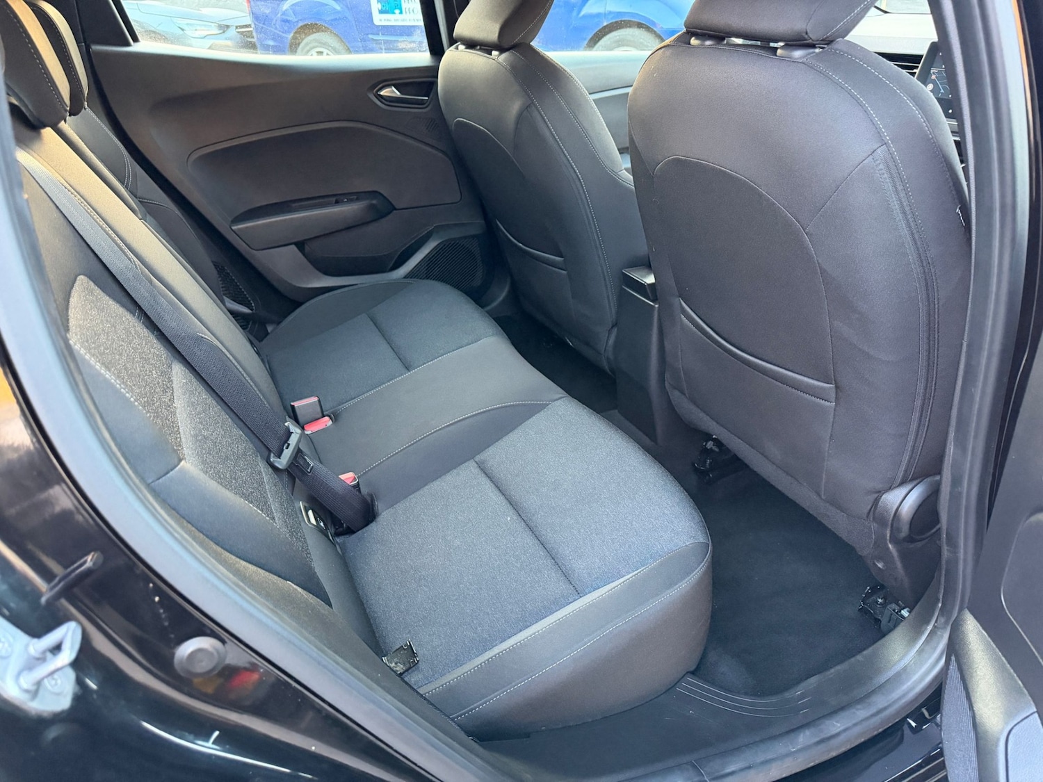 Used Renault Clio 2023 for sale - 77784847: Photo 8