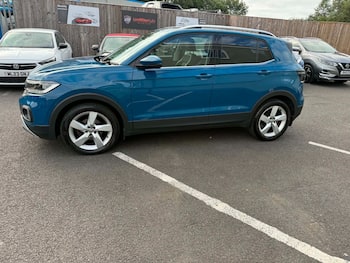 Used Volkswagen T-Cross 2020 for sale - 79688596: Photo
