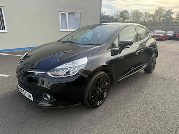 Used Renault Clio 2015 for sale - 76520865: Photo