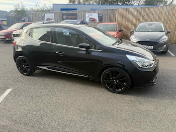 Used Renault Clio 2015 for sale - 76520865: Photo