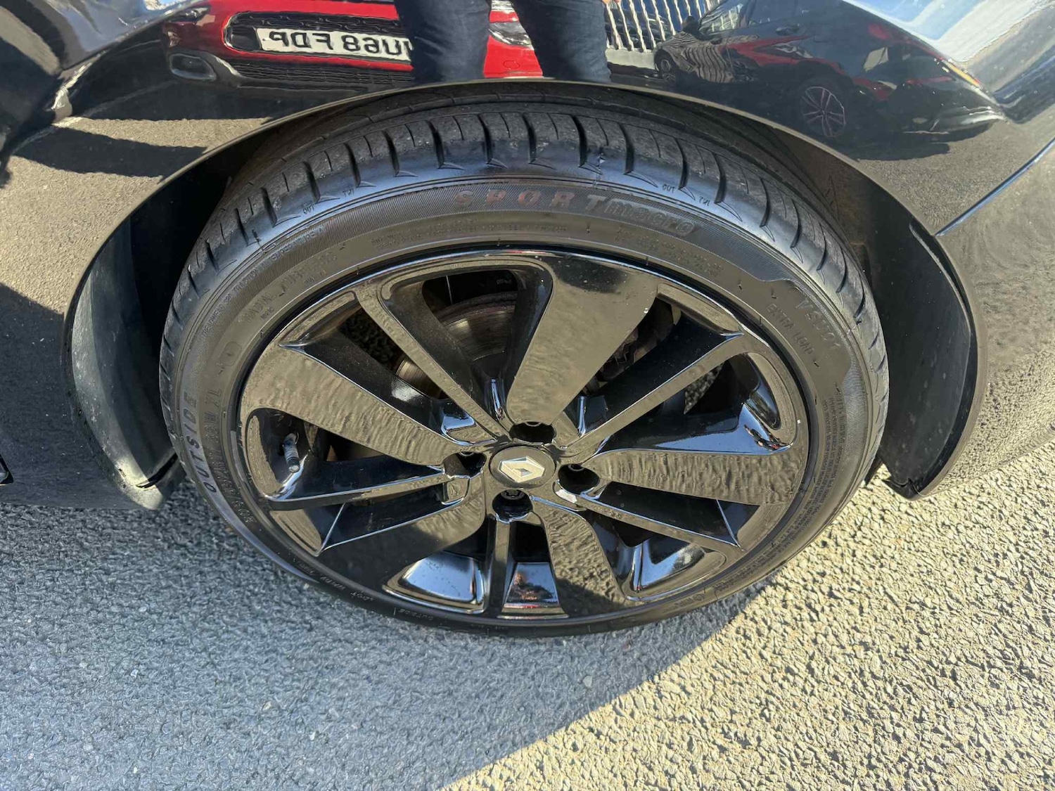 Used Renault Clio 2015 for sale - 76520865: Photo 8