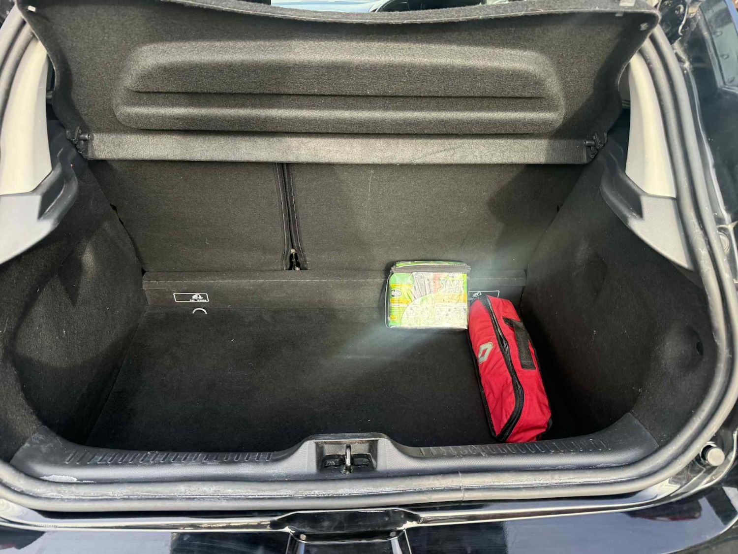 Used Renault Clio 2015 for sale - 76520865: Photo 9