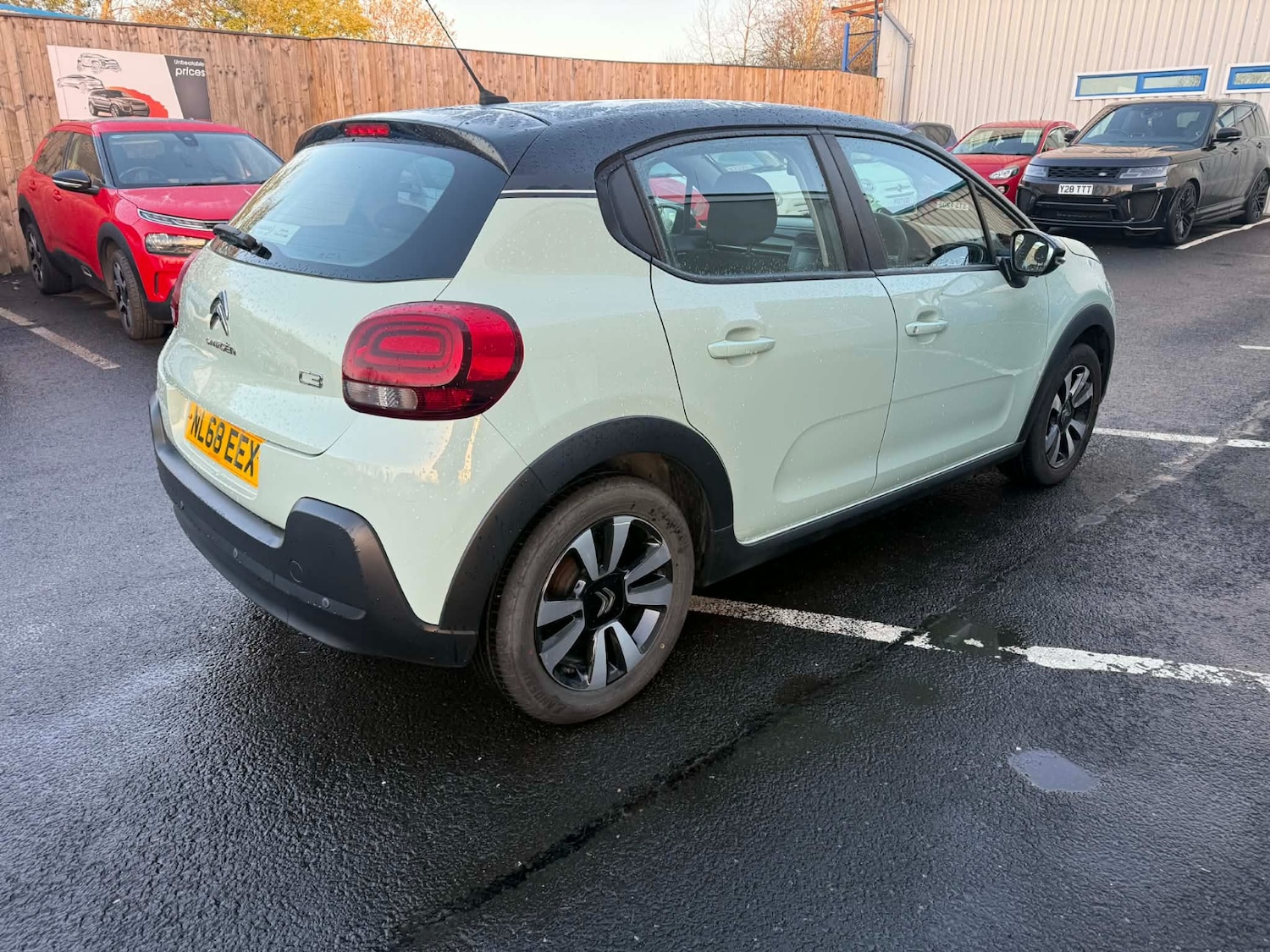 Used Citroen C3 2018 for sale - 76749869: Photo 5