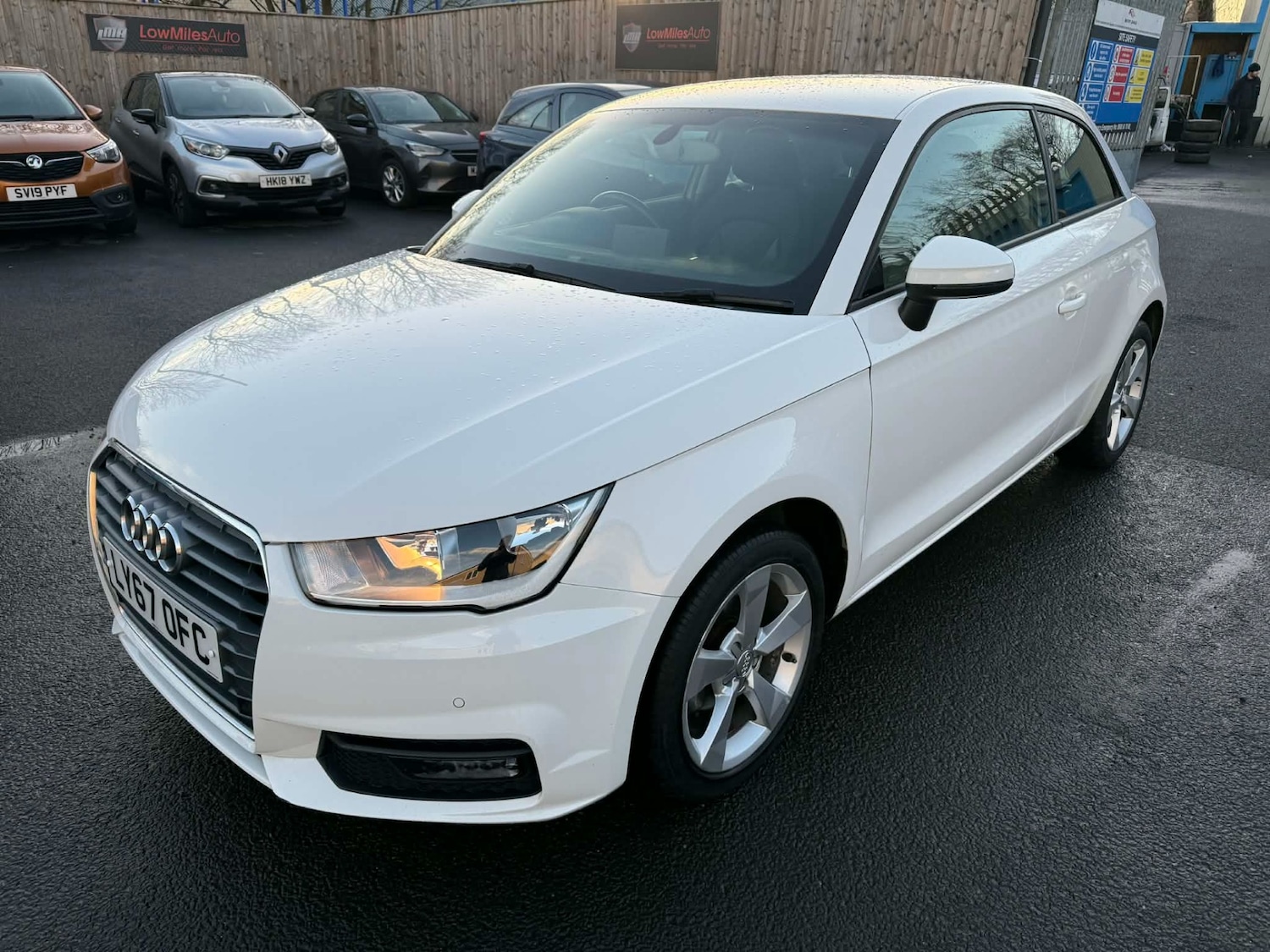 Used Audi A1 2017 for sale - 77637135: Photo 5