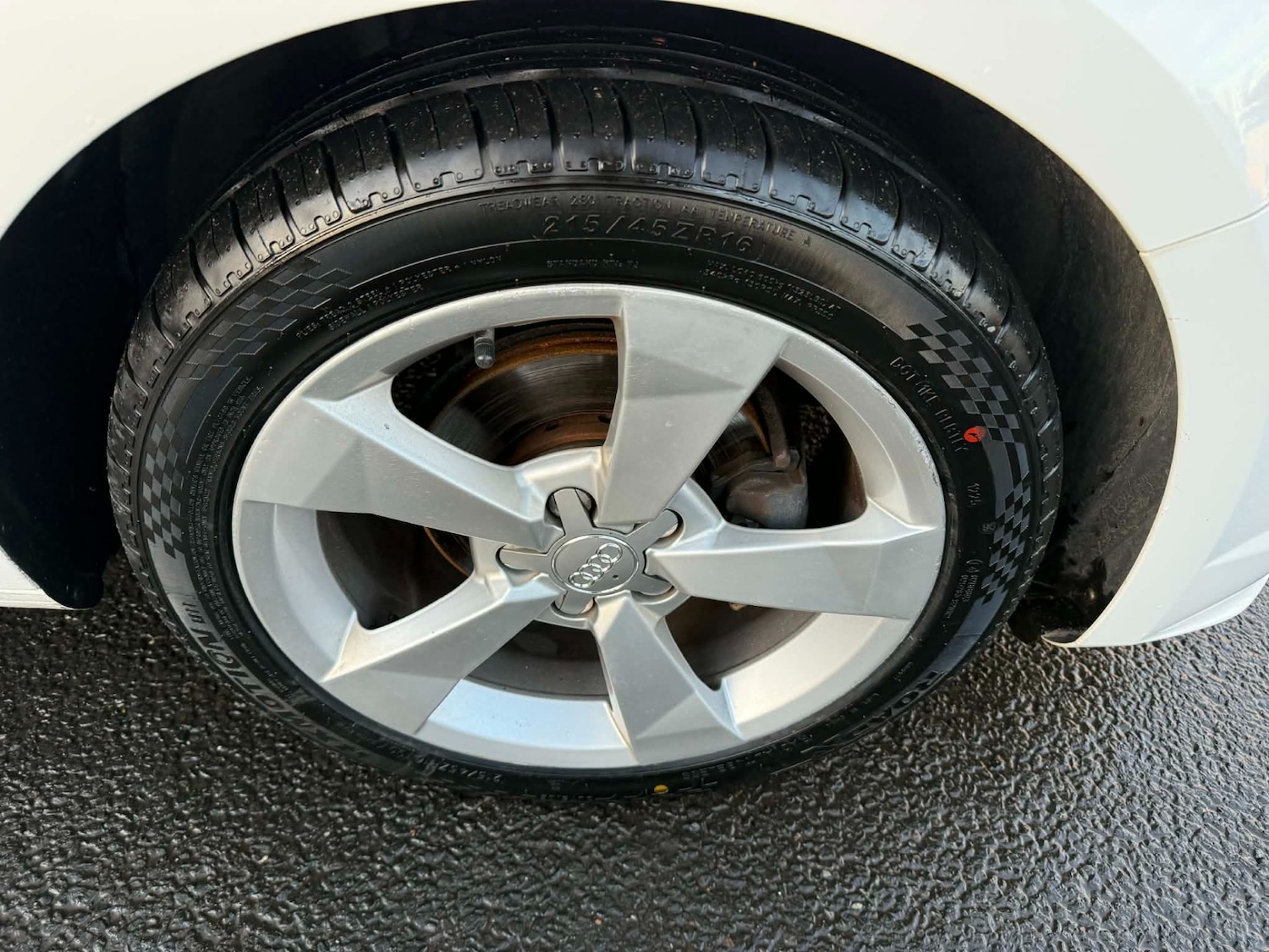 Used Audi A1 2017 for sale - 77637135: Photo 9