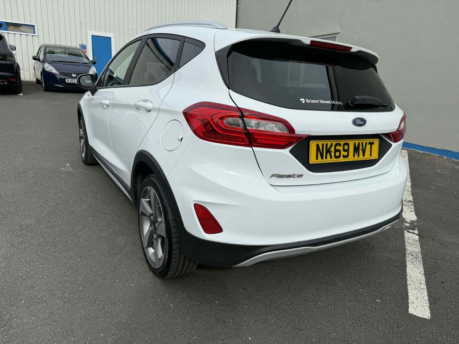 Vehicle 6