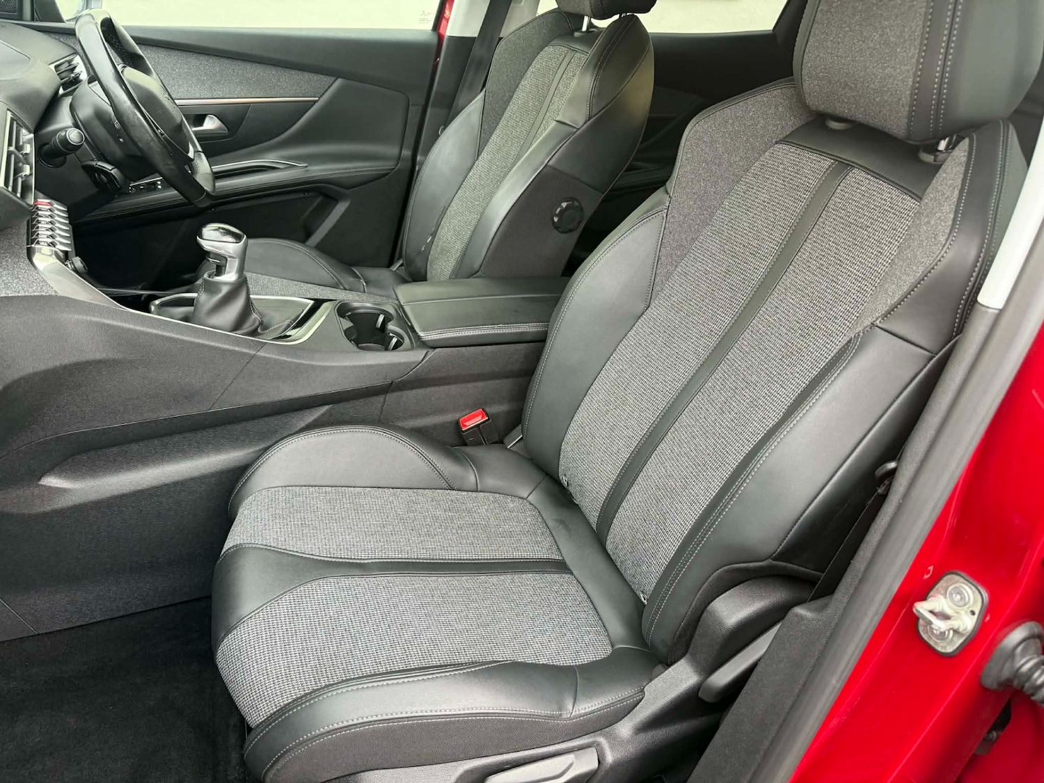 Used Peugeot 3008 2019 for sale - 76963676: Photo 11