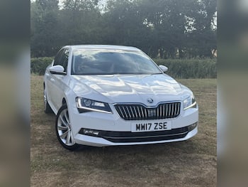 Used Skoda Superb 2017 for sale - 79629189: Photo