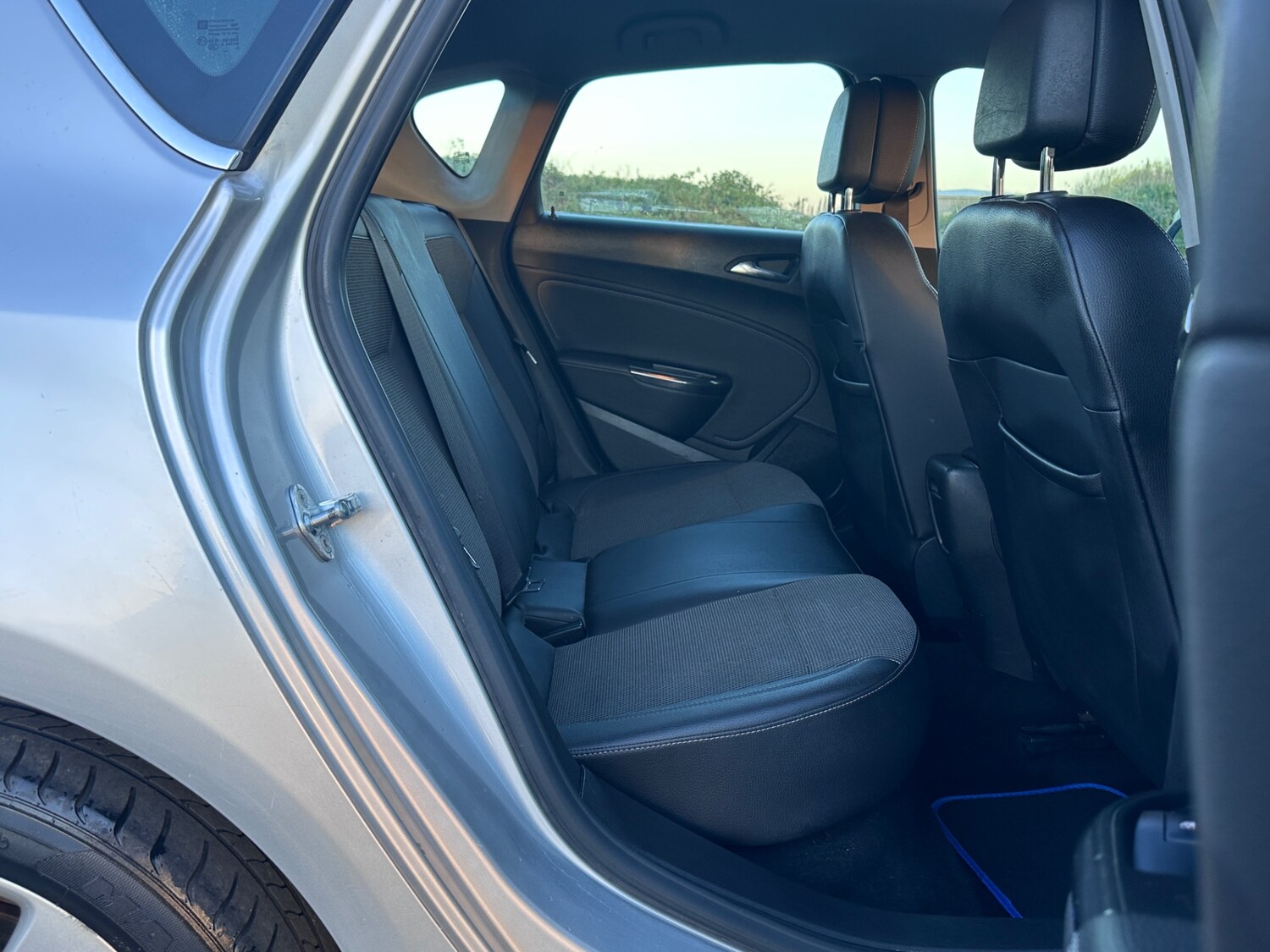 Used Vauxhall Astra 2010 for sale - 78109655: Photo 12