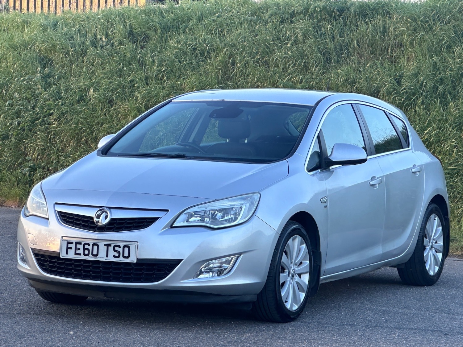 Used Vauxhall Astra 2010 for sale - 78109655: Photo 3