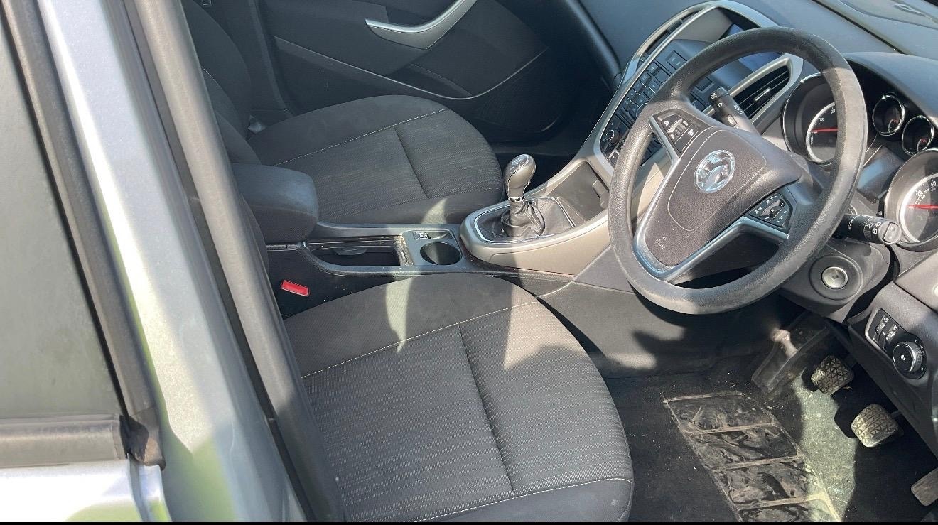 Used Vauxhall Astra 2011 for sale - 78108809: Photo 7