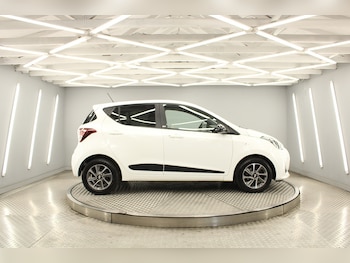 Used Hyundai i10 2019 for sale - 75304479: Photo