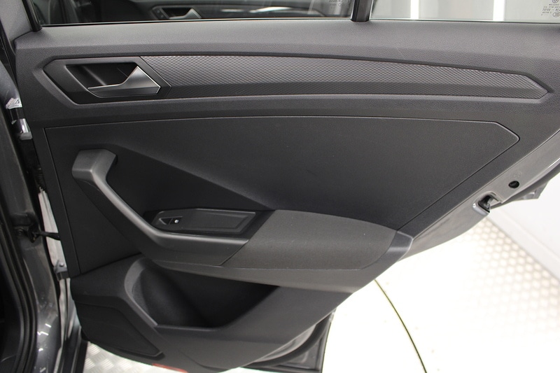 Used Volkswagen T-Roc 2020 for sale - 77114201: Photo 19