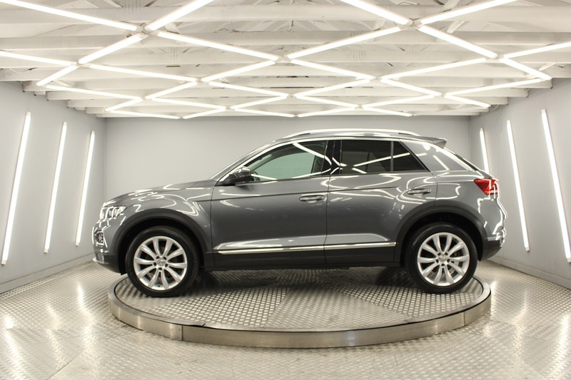Used Volkswagen T-Roc 2020 for sale - 77114201: Photo 4