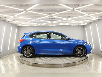 Used Ford Focus 2019 for sale - 75304429: Photo