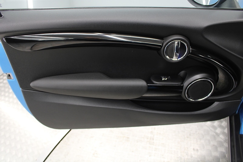 Used MINI Hatch 2015 for sale - 77014620: Photo 17