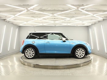 Used MINI Hatch 2015 for sale - 77014620: Photo