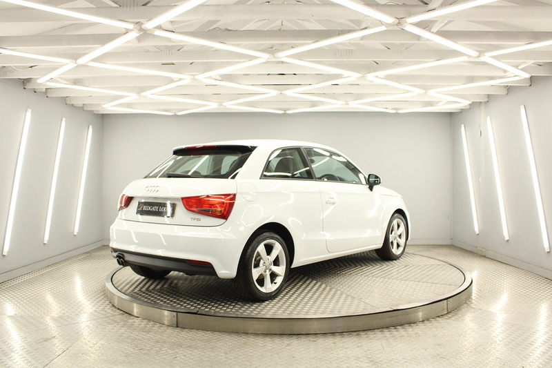 Used Audi A1 2017 for sale - 77014621: Photo 4