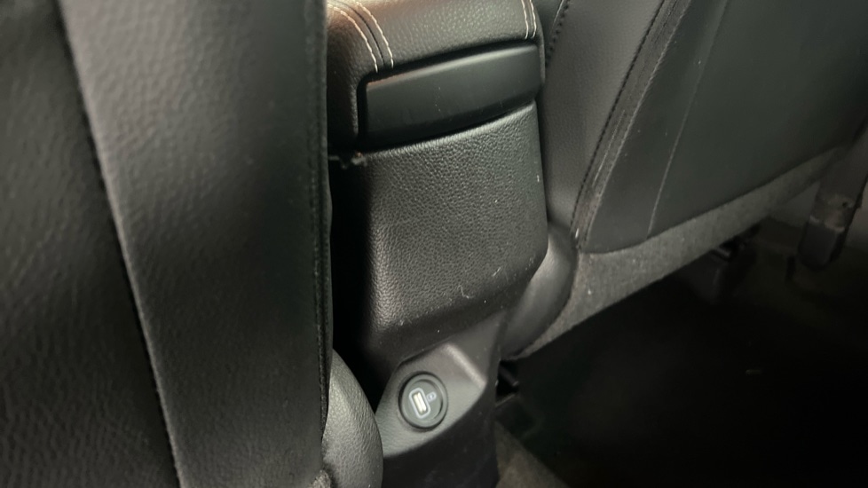 Used Kia Stonic 2023 for sale - 77934285: Photo 20