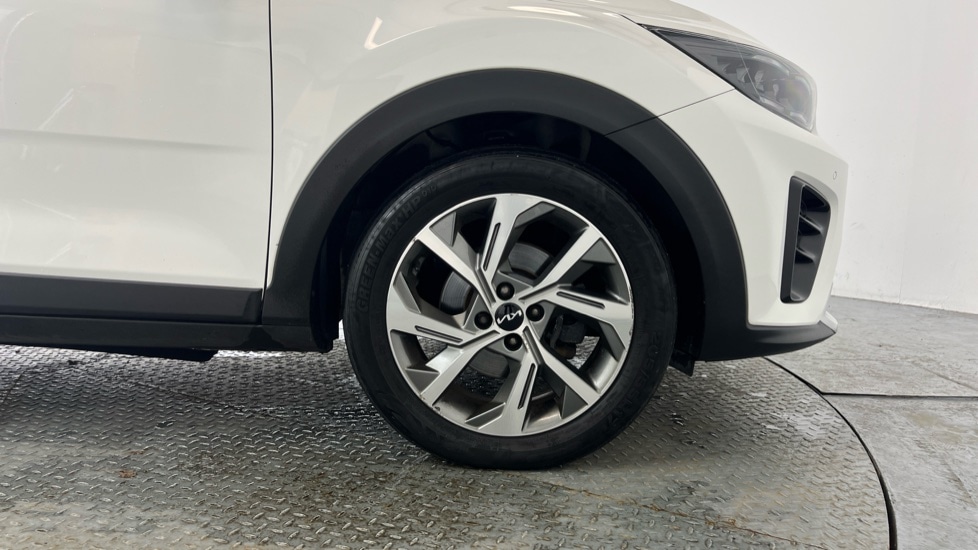 Used Kia Stonic 2023 for sale - 77934285: Photo 5