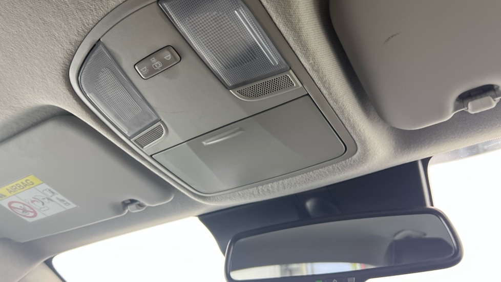 Used Kia Stonic 2023 for sale - 77600452: Photo 37