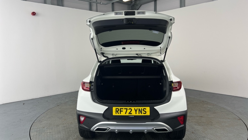 Used Kia Stonic 2023 for sale - 77600452: Photo 8