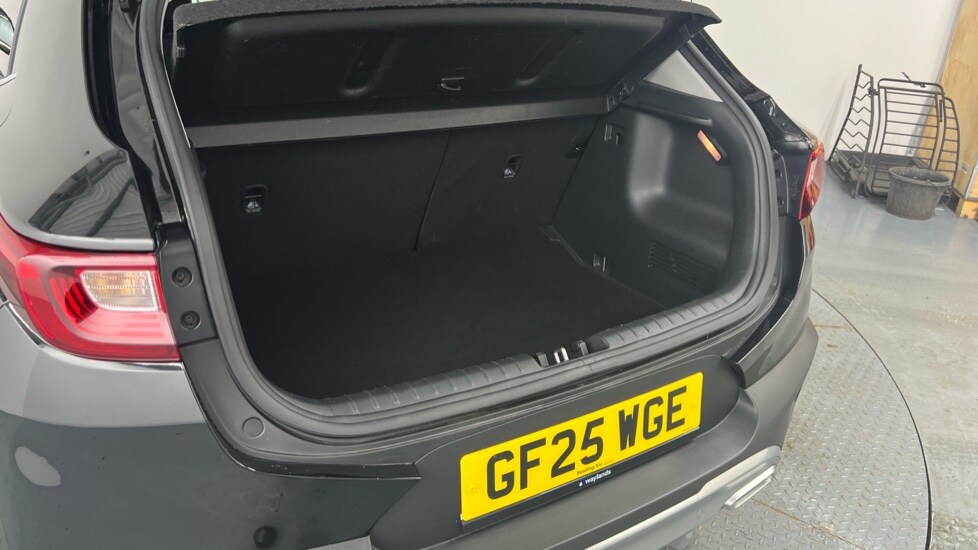 Used Kia Stonic 2025 for sale - 78137082: Photo 13