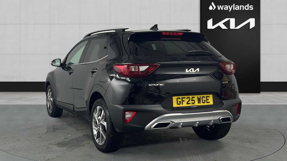 Used Kia Stonic 2025 for sale - 78137082: Photo 2