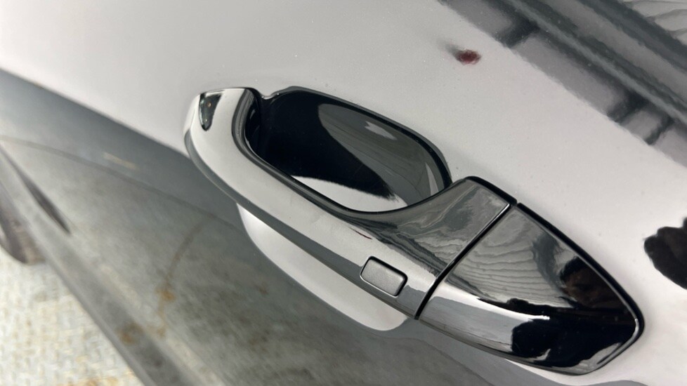 Used Kia Stonic 2025 for sale - 78137082: Photo 20