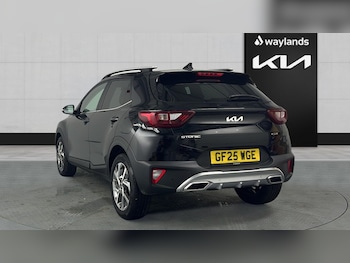 Used Kia Stonic 2025 for sale - 78137082: Photo