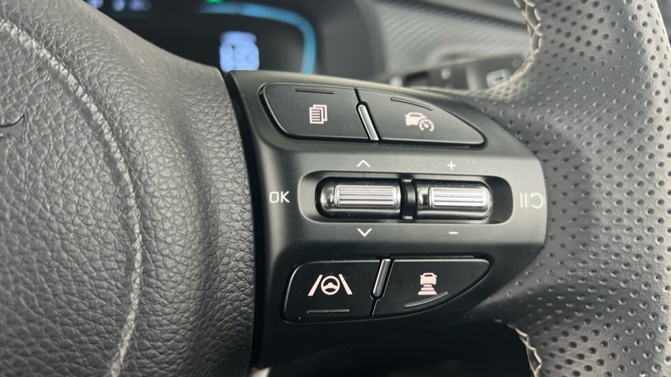 Used Kia Stonic 2025 for sale - 78137082: Photo 30