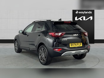 Used Kia Stonic 2024 for sale - 78049792: Photo