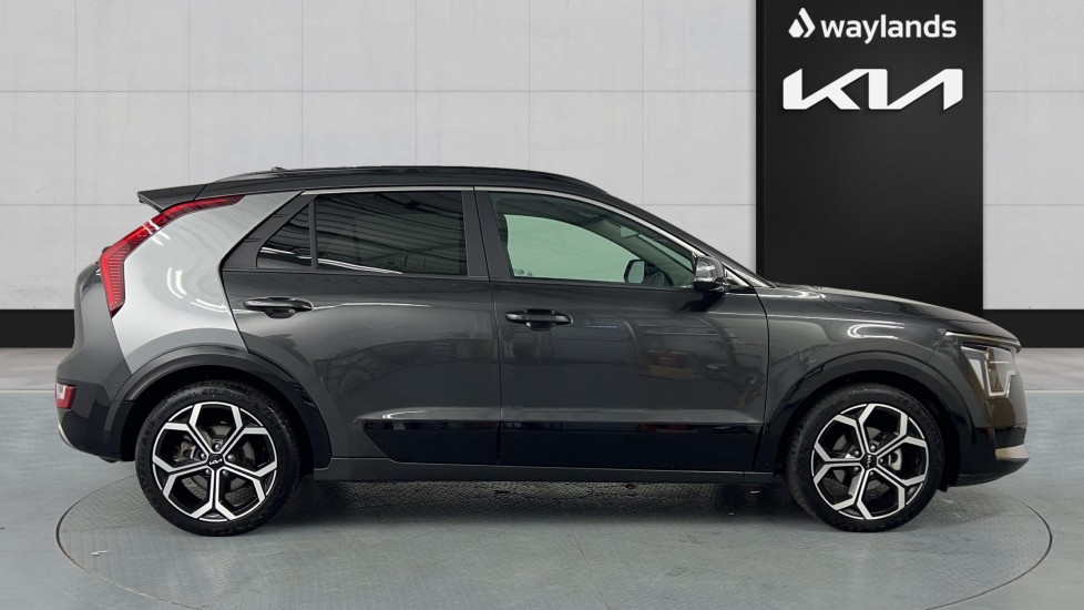 Used Kia Niro 2024 for sale - 75946783: Photo 4