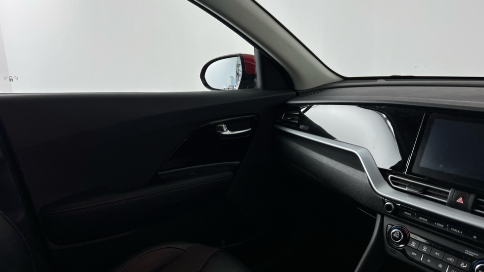 Used Kia Niro 2021 for sale - 76872507: Photo 25