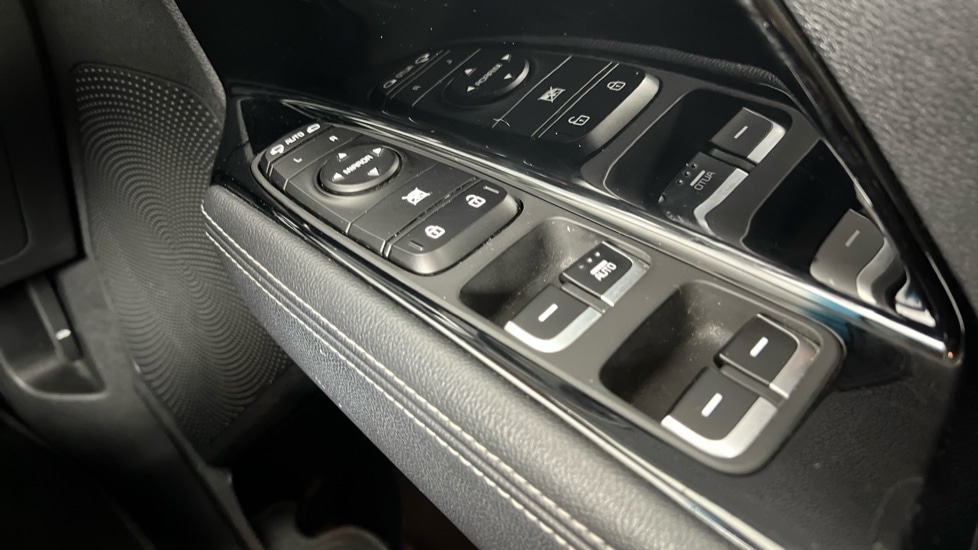 Used Kia Niro 2021 for sale - 76872507: Photo 28